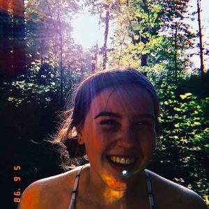 Meet your Posher, Katelyn